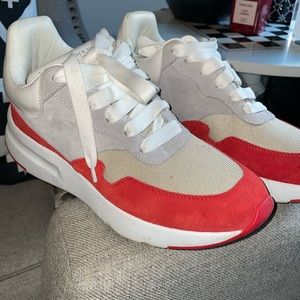 Alexander McQueen Mens sneakers sz. 36 (red, grey and white)